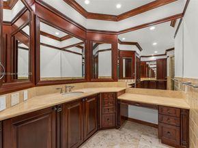 6350 SW 92nd St, Pinecrest FL 33156