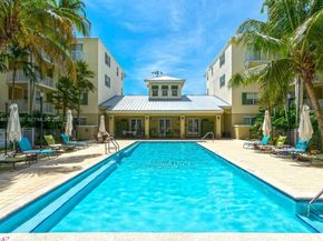 7542 SW 102nd St 209, Pinecrest FL 33156