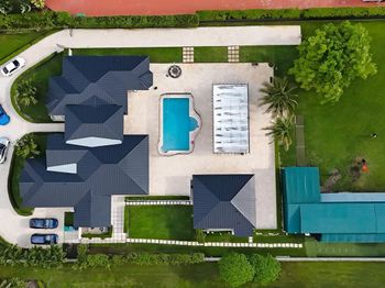 350 NW 124th Ave