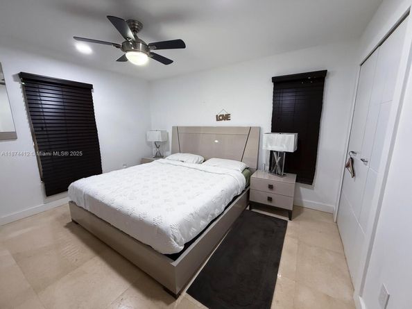350 NW 124th Ave, Miami FL 33182