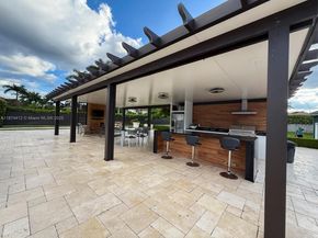 350 NW 124th Ave, Miami FL 33182