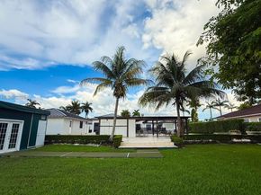 350 NW 124th Ave, Miami FL 33182