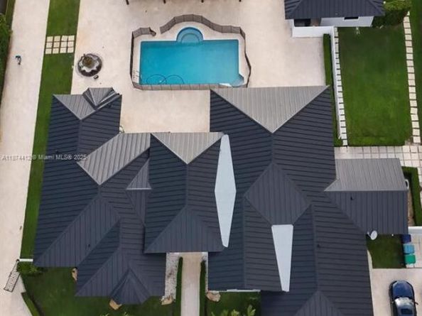350 NW 124th Ave, Miami FL 33182