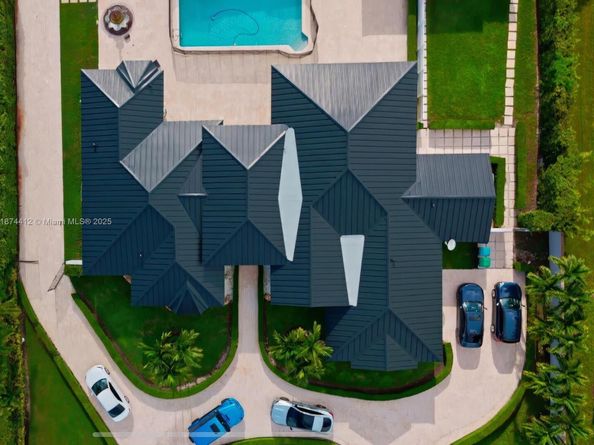 350 NW 124th Ave, Miami FL 33182
