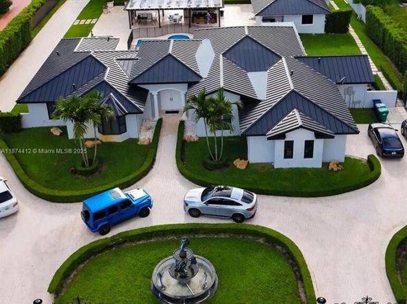 350 NW 124th Ave, Miami FL 33182