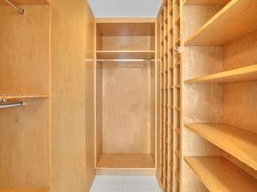 400 S Pointe Dr 1910, Miami Beach FL 33139