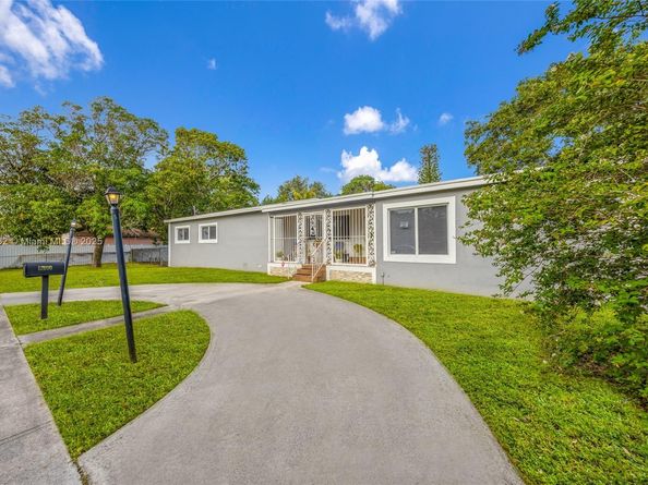 12090 NW 12th Ave, North Miami FL 33168