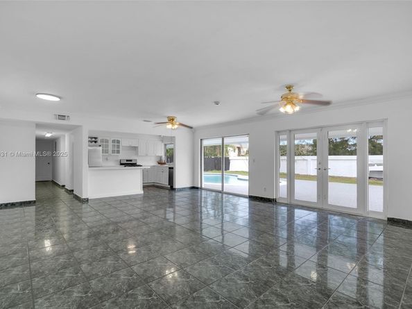 17921 SW 108th Ct, Miami FL 33157