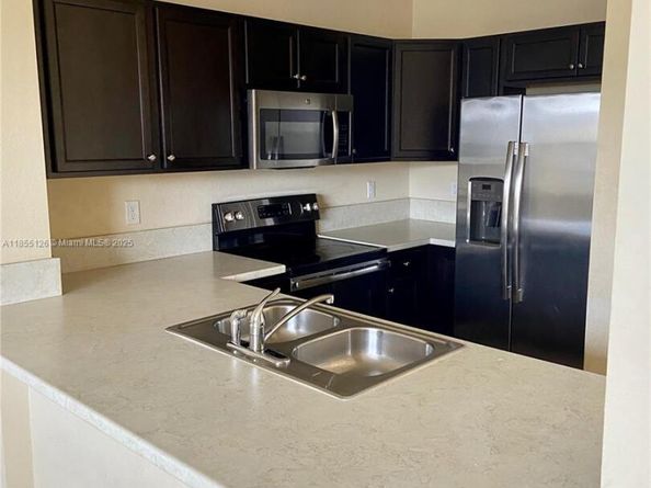 134 SE 28th Ter 21, Homestead FL 33033