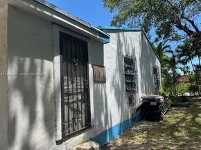 8250 NE 4th Ave, Miami FL 33138