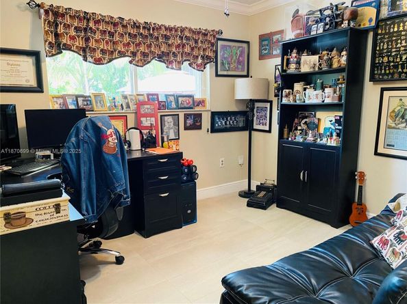 12215 SW 94th Ter, Miami FL 33186