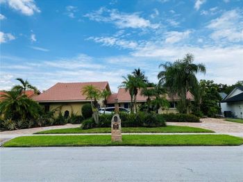 12215 SW 94th Ter