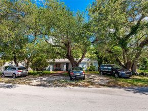 1521 NE 131st St, North Miami FL 33161