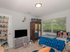 1521 NE 131st St, North Miami FL 33161