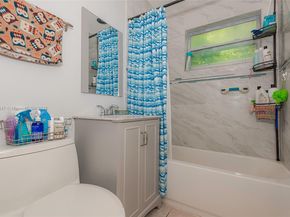 1521 NE 131st St, North Miami FL 33161