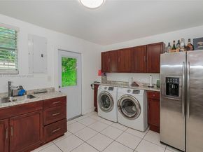 1521 NE 131st St, North Miami FL 33161