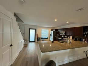 3720 NE 167th St 39, North Miami Beach FL 33160