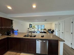 3720 NE 167th St 39, North Miami Beach FL 33160