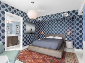 665 NE 25th St 2102, Miami FL 33137