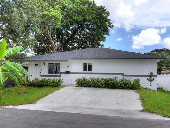 830 NW 19th Ter, Fort Lauderdale FL 33311