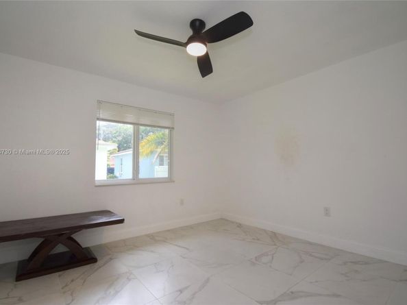830 NW 19th Ter, Fort Lauderdale FL 33311