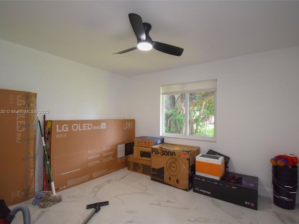 830 NW 19th Ter, Fort Lauderdale FL 33311