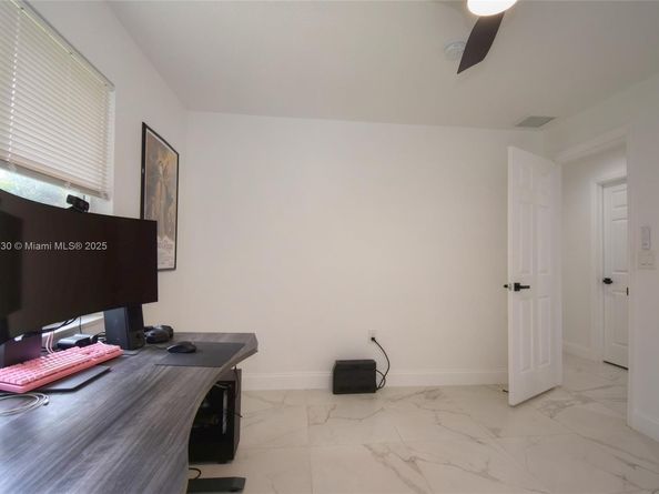 830 NW 19th Ter, Fort Lauderdale FL 33311