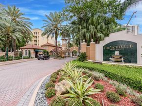 19999 E Country Club Dr 1208, Aventura FL 33180