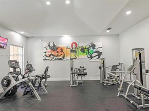 19999 E Country Club Dr 1208, Aventura FL 33180