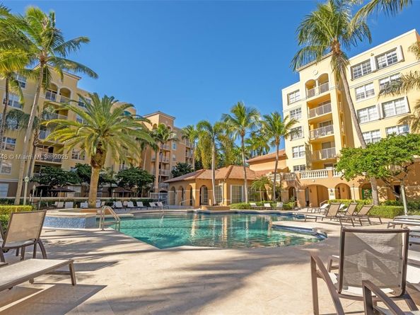 19999 E Country Club Dr 1208, Aventura FL 33180
