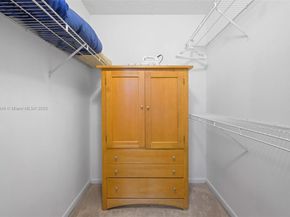19999 E Country Club Dr 1208, Aventura FL 33180