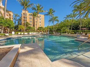19999 E Country Club Dr 1208, Aventura FL 33180