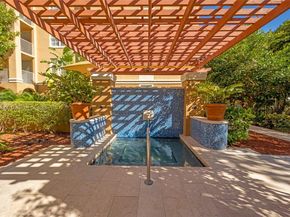 19999 E Country Club Dr 1208, Aventura FL 33180