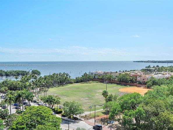 2889 Mcfarlane Rd 902, Miami FL 33133