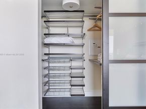 2889 Mcfarlane Rd 902, Miami FL 33133