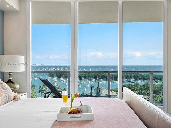 2889 Mcfarlane Rd 902, Miami FL 33133