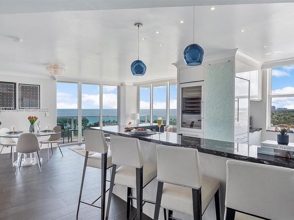 2889 Mcfarlane Rd 902, Miami FL 33133