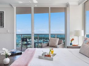 2889 Mcfarlane Rd 902, Miami FL 33133