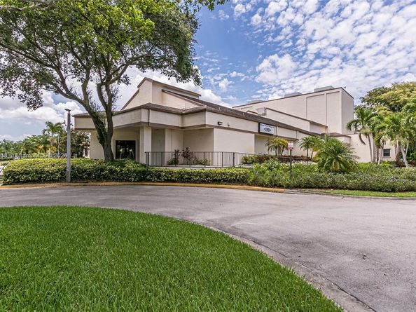 2880 S Carambola Cir S 2071, Coconut Creek FL 33066