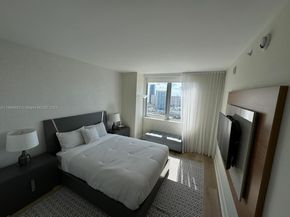 2600 E Hallandale Beach blvd T2701, Hallandale Beach FL 33009