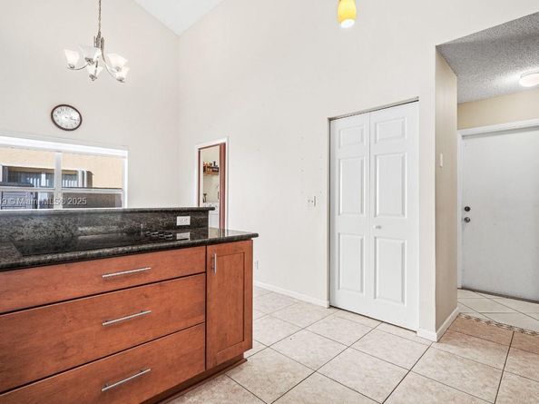 1200 NW 161st Ave, Pembroke Pines FL 33028