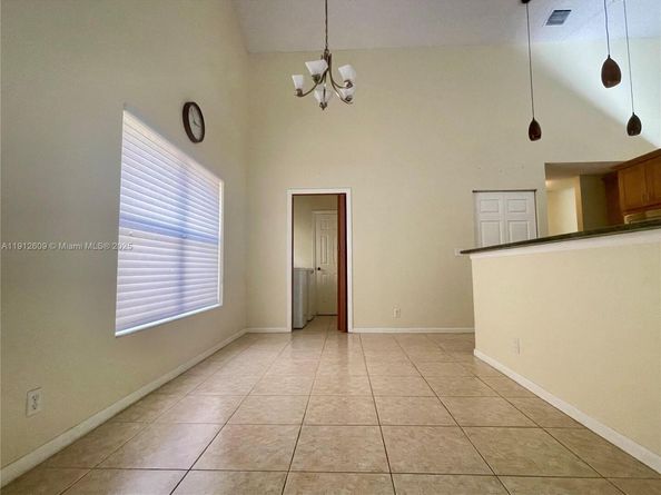 1200 NW 161st Ave, Pembroke Pines FL 33028