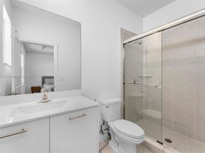 2375 NW 122nd Ter, Miami FL 33167