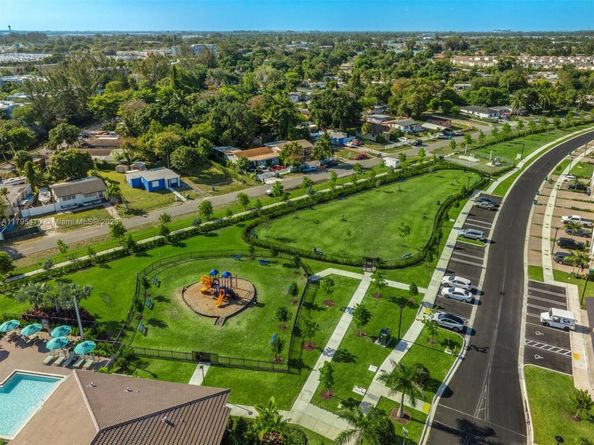 2375 NW 122nd Ter, Miami FL 33167