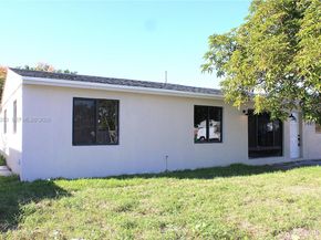 1449 SW 49th Ave, Fort Lauderdale FL 33317