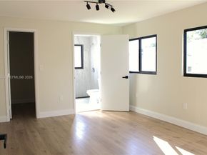 1449 SW 49th Ave, Fort Lauderdale FL 33317