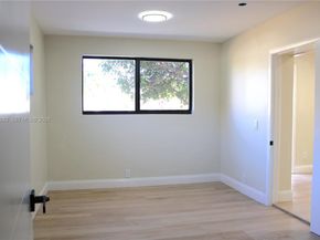 1449 SW 49th Ave, Fort Lauderdale FL 33317