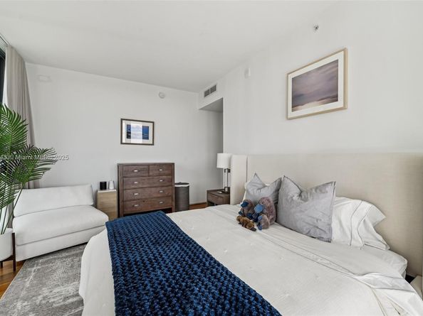 1300 Monad Ter 8D, Miami Beach FL 33139