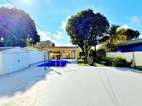 880 E 28th St, Hialeah FL 33013