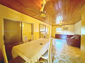 880 E 28th St, Hialeah FL 33013